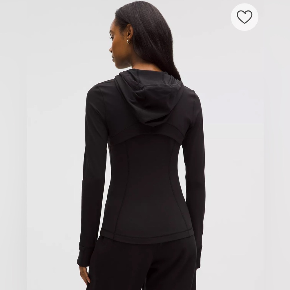 Lululemon Hooded Define Jacket Mesh Vent
Nulu, black, size 6